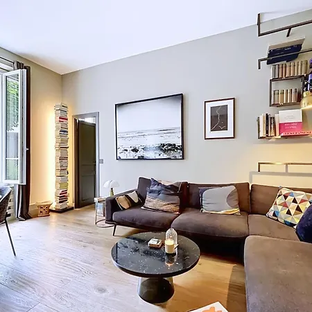 شقة Charming Flat Near Parc Monceau *