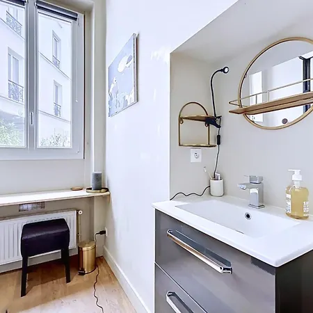 شقة Charming Flat Near Parc Monceau باريس